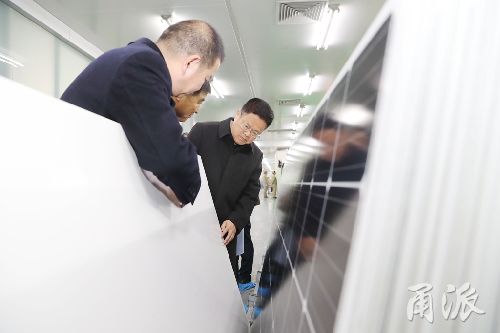 “以后坐高铁,就会想起你们公司”,郑栅洁基层再调研(图3) b9199cd9-bc85-4caa-97b1-2a8d4ce15276.jpg